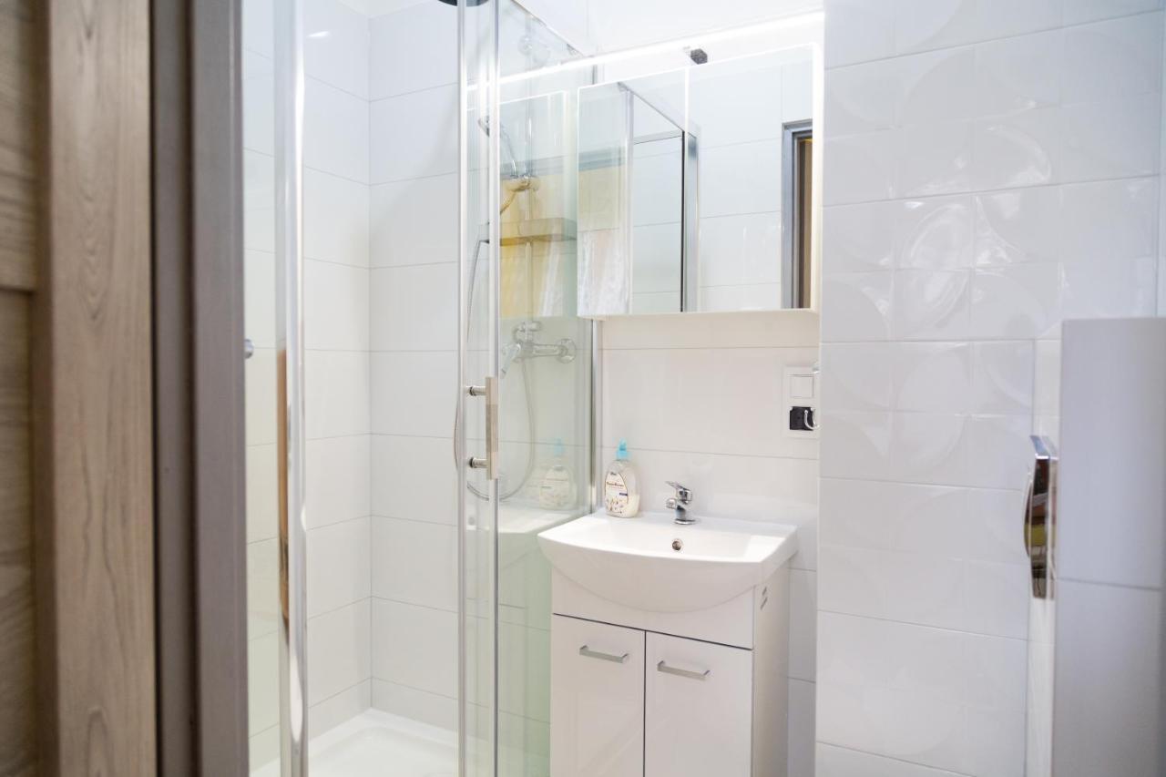 Apartament Przy Rynku Ostrowiec Świetokrzyski Exterior foto