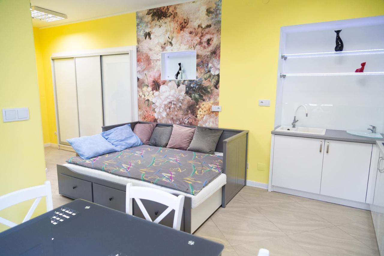 Apartament Przy Rynku Ostrowiec Świetokrzyski Exterior foto