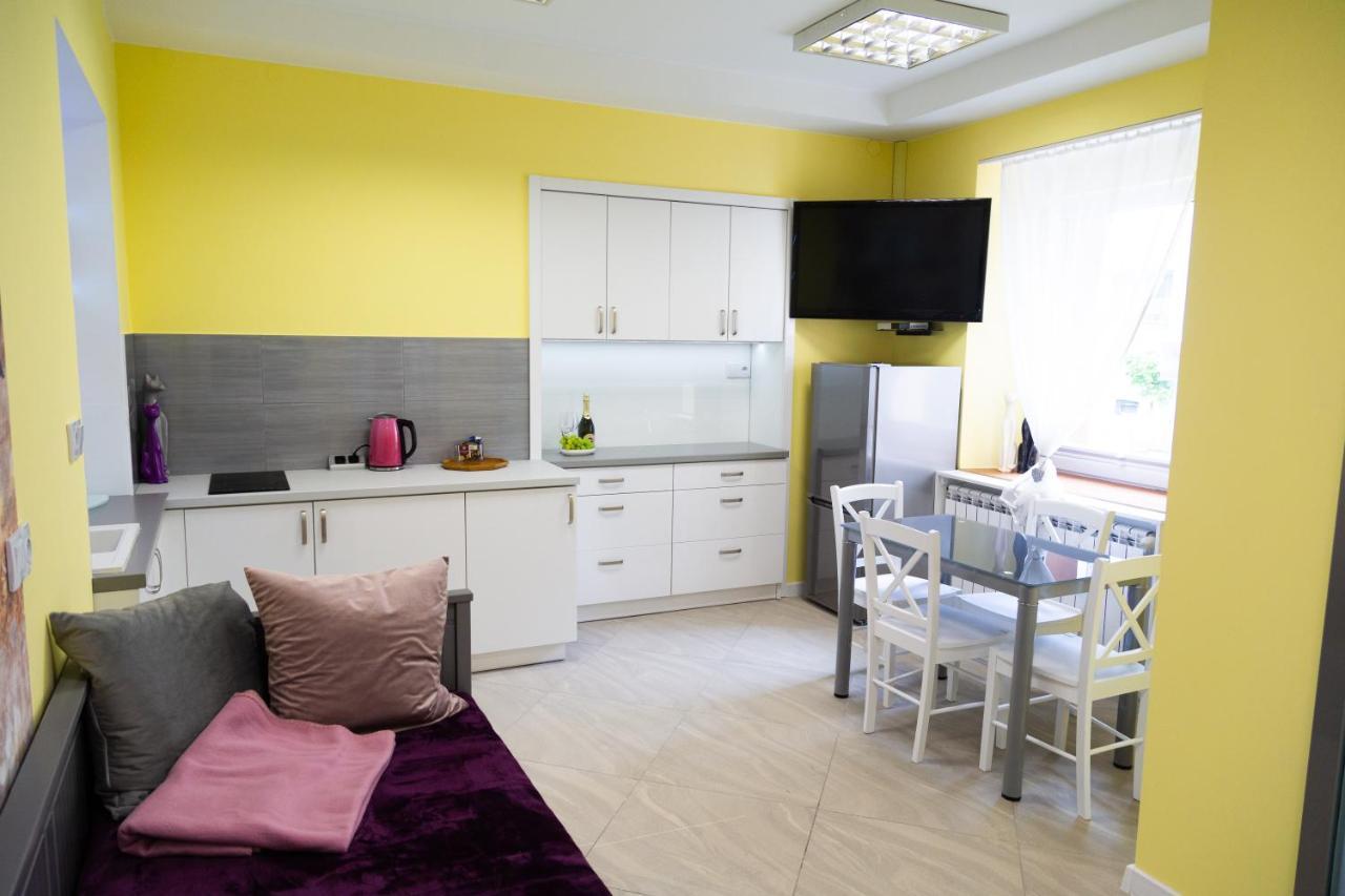 Apartament Przy Rynku Ostrowiec Świetokrzyski Exterior foto